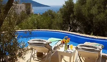 Nes Hotel 4*